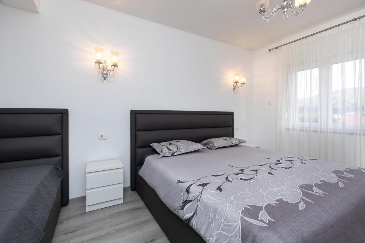 Villa Nina Baska Экстерьер фото